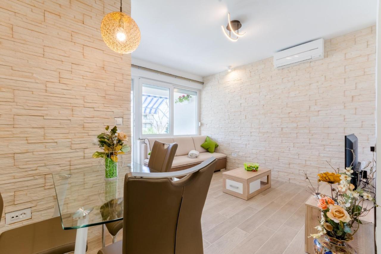 Apartments Niro Сплит Екстериор снимка