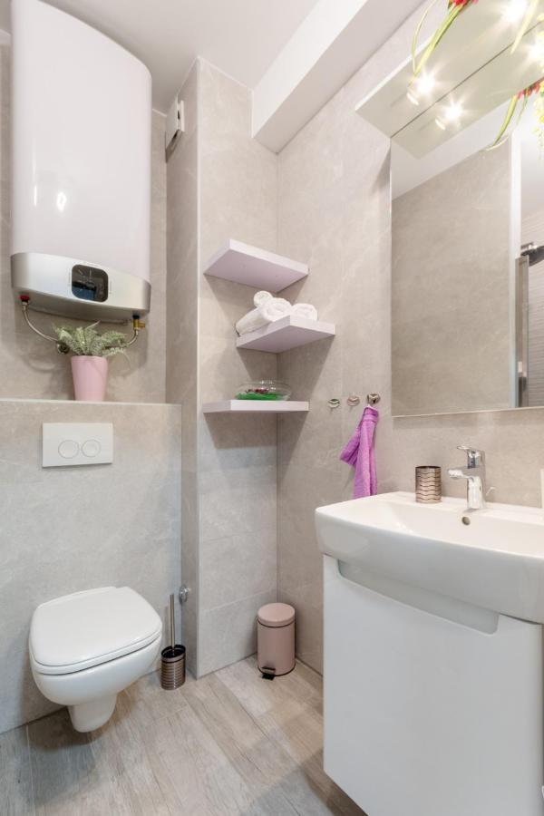 Apartments Niro Сплит Екстериор снимка