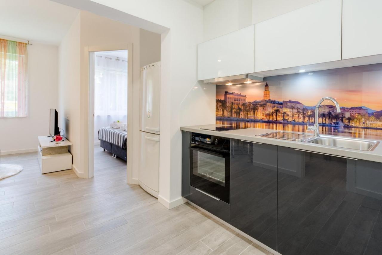 Apartments Niro Сплит Екстериор снимка