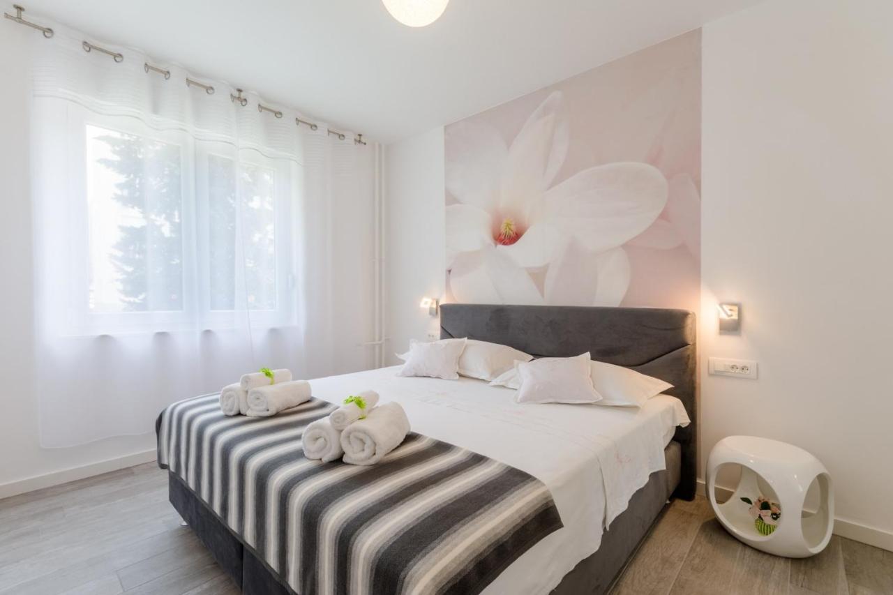 Apartments Niro Сплит Екстериор снимка