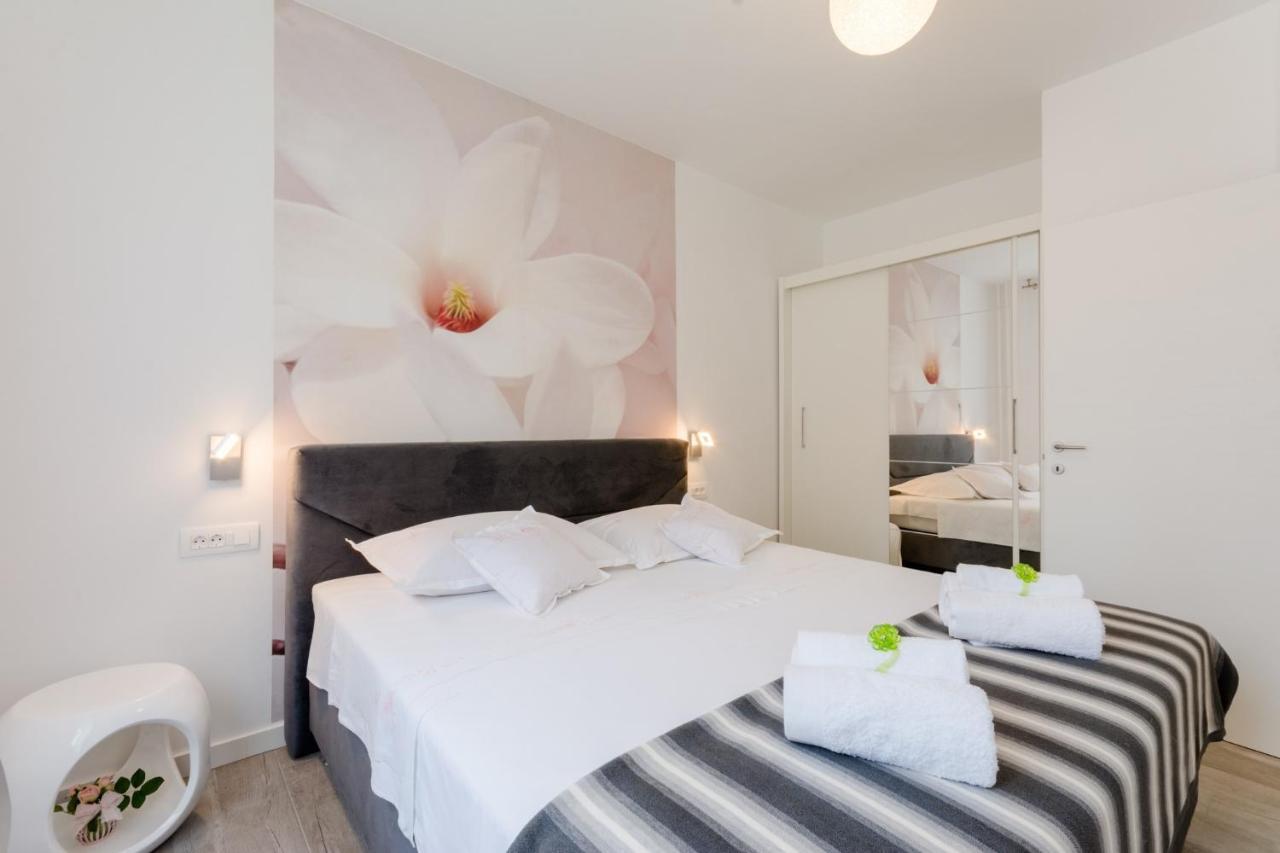 Apartments Niro Сплит Екстериор снимка