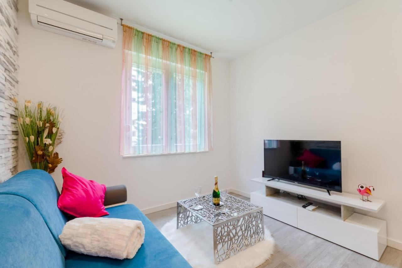 Apartments Niro Сплит Екстериор снимка