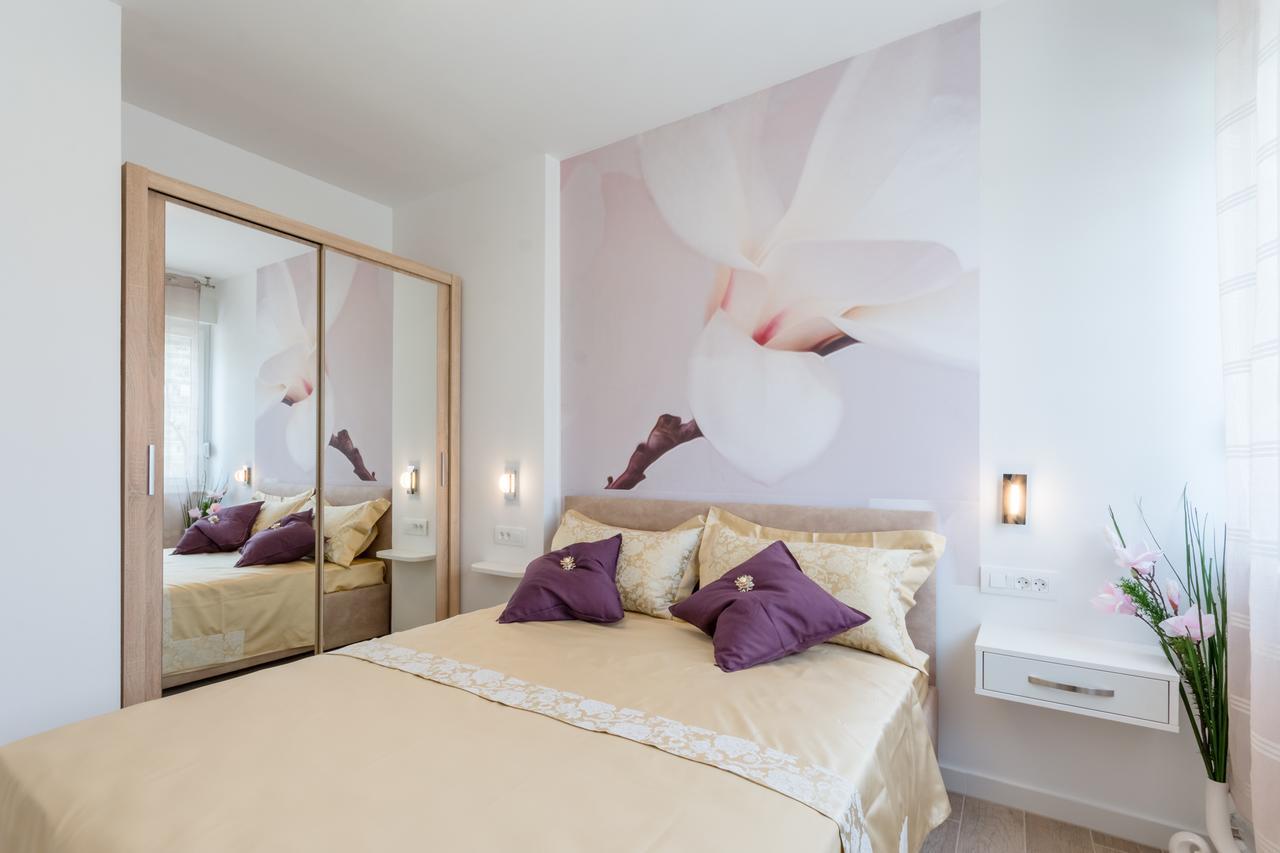 Apartments Niro Сплит Екстериор снимка